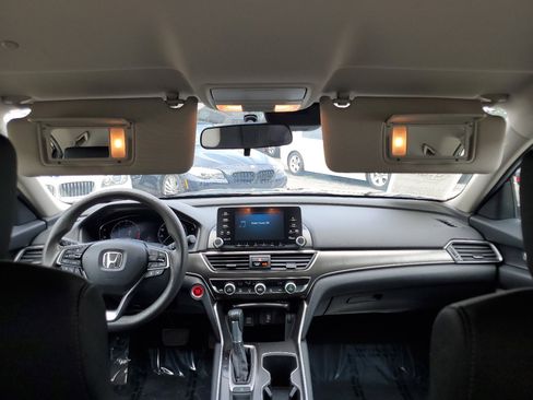 Used 2019 Honda Accord LX image 33
