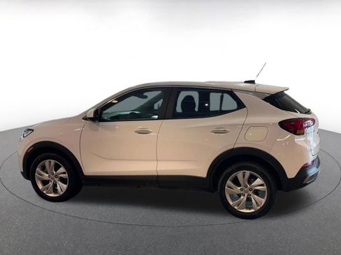 Used 2025 Buick Encore GX Preferred FWD image 9