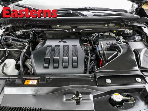 Used 2024 Mitsubishi Eclipse Cross SE image 7