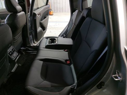 Certified 2025 Subaru Forester Touring AWD/4WD image 15