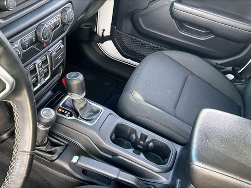 Used 2020 Jeep Gladiator Sport w/ Quick Order Package 24S image 16