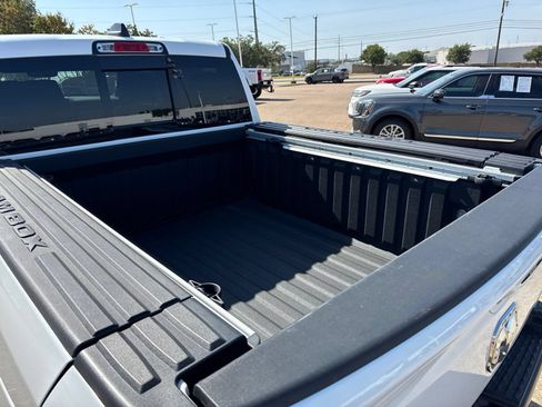 Used 2020 RAM 1500 Limited AWD/4WD image 9