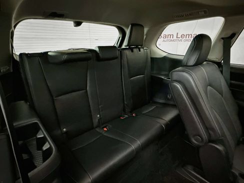 Used 2024 Toyota Grand Highlander AWD image 28