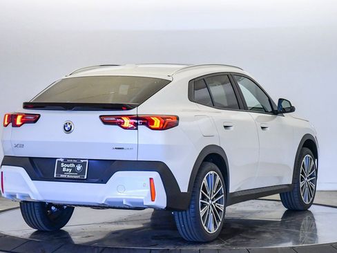 New 2026 BMW X2 xDrive28i w/ Technology Package image 5