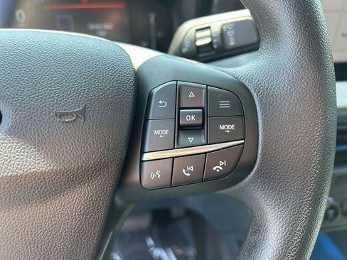 Used 2025 Ford Maverick XLT w/ Equipment Group 302A AWD/4WD image 23