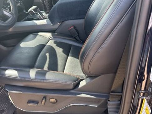 Certified 2024 Ford F150 Lariat w/ FX4 Off-Road Package AWD/4WD image 5