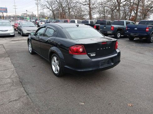 Used 2011 Dodge Avenger Mainstreet image 5