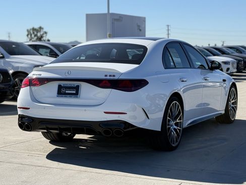 New 2026 Mercedes-Benz E 53 AMG e 4MATIC Sedan image 11