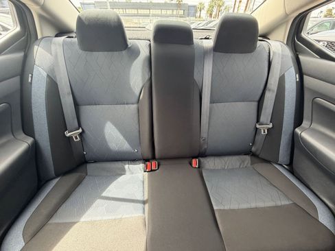 Used 2025 Nissan Versa SV image 36