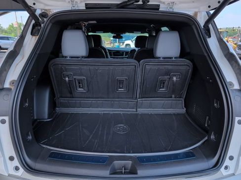 Used 2023 Buick Enclave Essence w/ LPO, Floor Liner Package FWD image 20