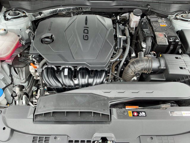 Used 2025 Hyundai Sonata SEL FWD image 14