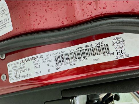 Used 2014 Jeep Cherokee Sport image 29