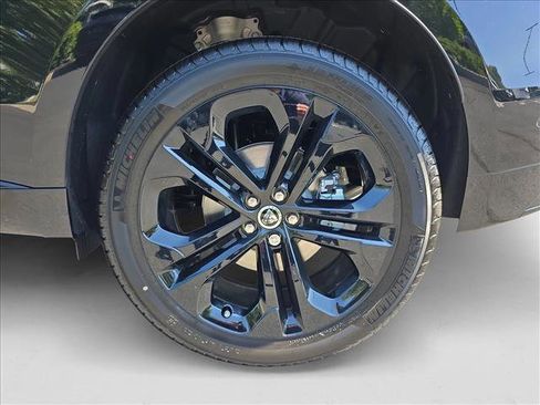 New 2026 Jaguar F-PACE R-Dynamic S image 30