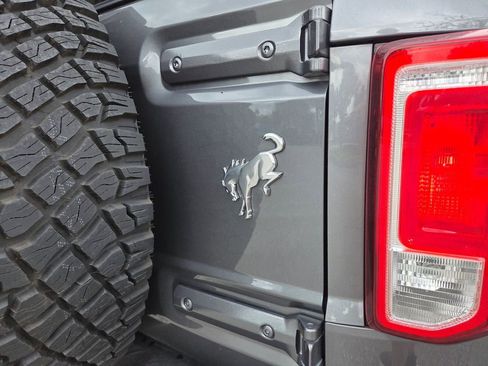 Used 2023 Ford Bronco 4-Door w/ Sasquatch Package AWD/4WD image 19