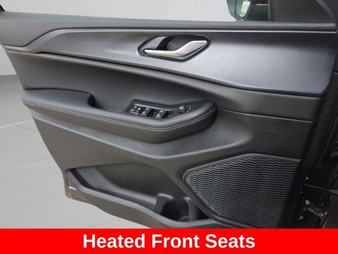 New 2025 Jeep Grand Cherokee L Laredo w/ Luxury Tech Group I RWD image 12