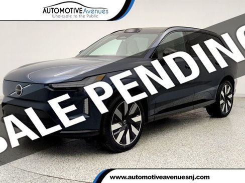 Used 2025 Volvo EX90 Ultra AWD/4WD image 1
