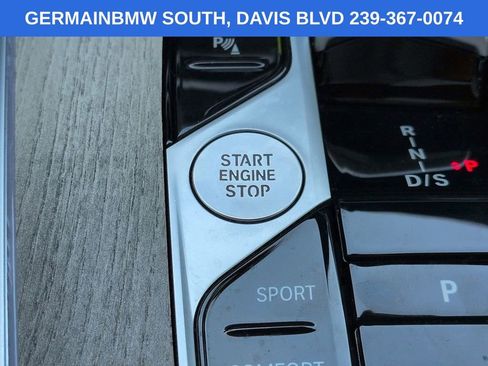 Certified 2024 BMW X7 xDrive40i AWD/4WD image 32
