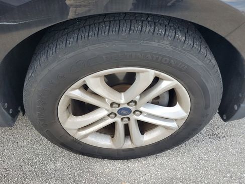 Used 2020 Ford Edge SEL image 10