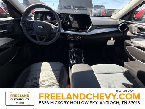 New 2026 Chevrolet Trax LT image 16