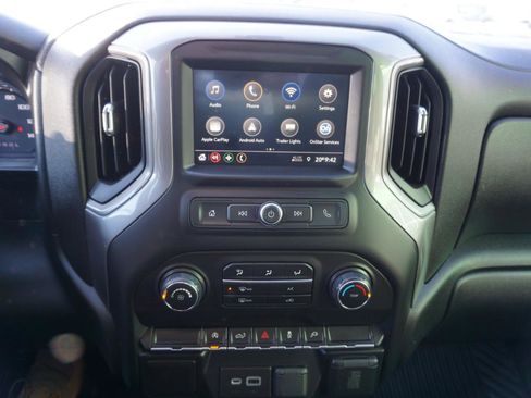 Used 2021 Chevrolet Silverado 1500 Custom image 18