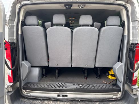 Used 2015 Ford Transit 350 XLT RWD image 17