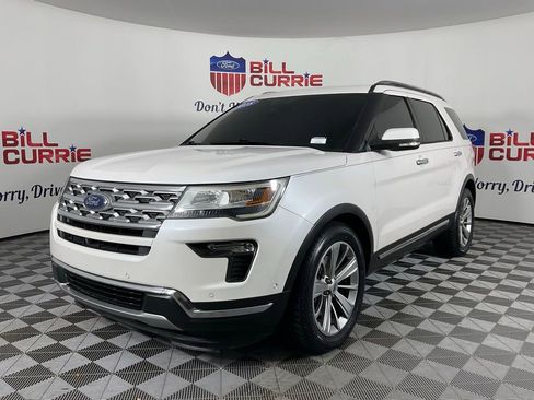 Used 2018 Ford Explorer Limited w/ Equipment Group 301A FWD image 7