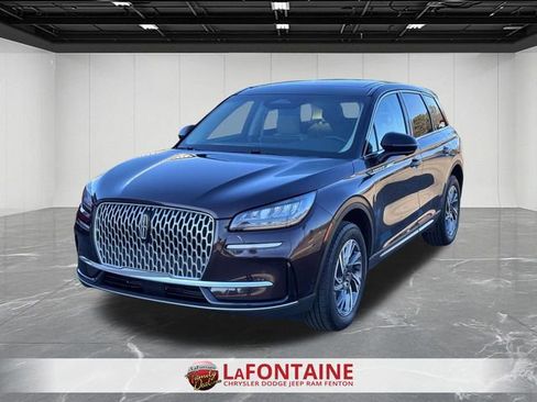 Used 2023 Lincoln Corsair Standard w/ Equipment Group 101A image 1