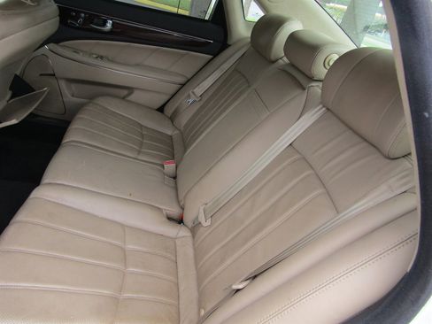 Used 2011 Hyundai Equus Signature image 8