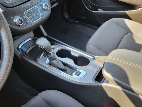 Used 2023 Chevrolet Malibu LT FWD image 29