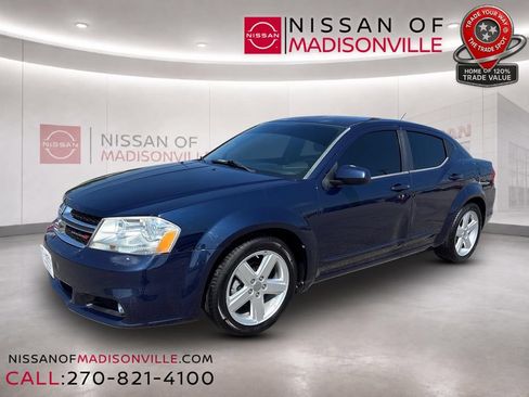 Used 2013 Dodge Avenger SXT FWD image 4