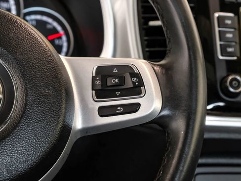 Used 2015 Volkswagen Beetle 1.8T image 16