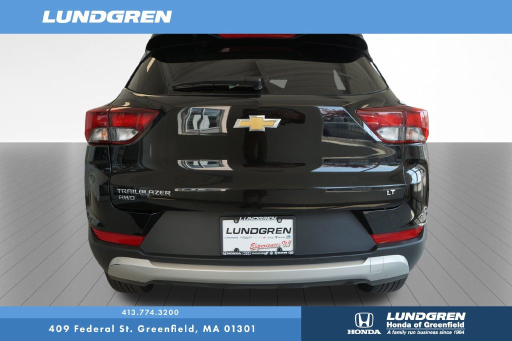 Used 2025 Chevrolet TrailBlazer LT AWD/4WD image 8