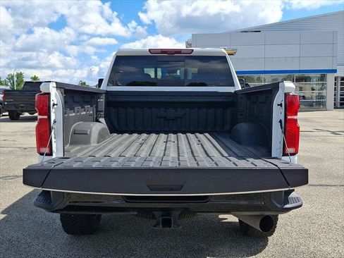 Used 2026 Chevrolet Silverado 2500 LTZ w/ LTZ Plus Package AWD/4WD image 31