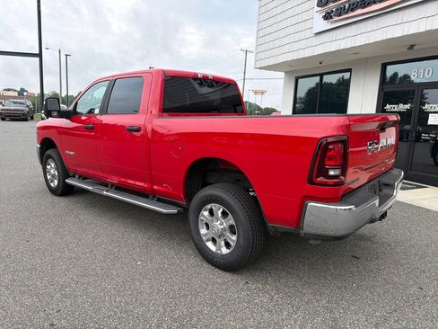 Used 2026 RAM 2500 Big Horn AWD/4WD image 6