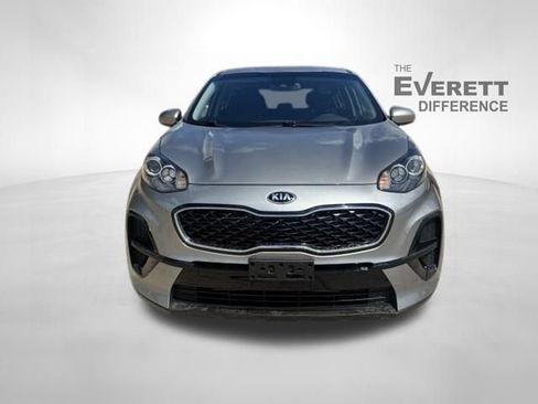 Used 2020 Kia Sportage LX FWD image 2