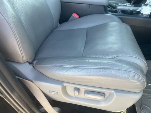 Used 2016 Toyota Sequoia Platinum image 8