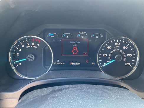 Used 2020 Ford F150 Lariat w/ Equipment Group 502A Luxury image 15