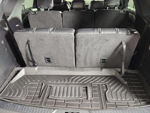 Used 2021 Ford Explorer ST AWD/4WD image 16