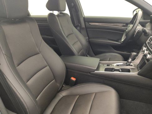 Used 2022 Honda Accord Sport image 21