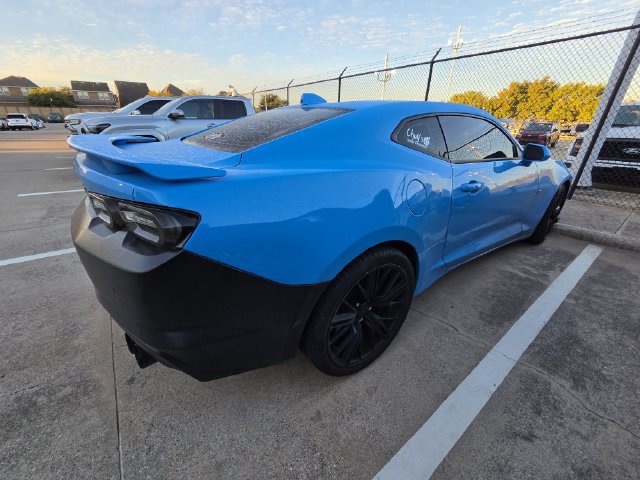 Used 2022 Chevrolet Camaro SS RWD image 5