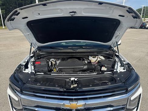 Used 2025 Chevrolet Tahoe LT AWD/4WD image 20