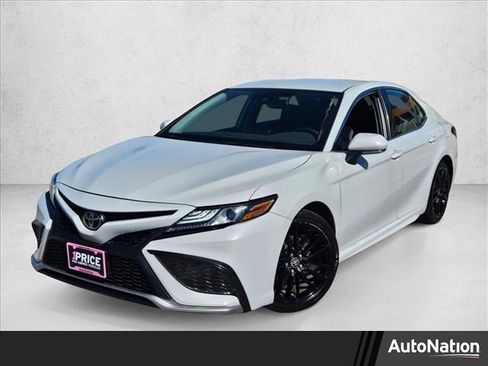Used 2024 Toyota Camry XSE image 1