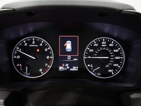 Used 2025 Subaru Crosstrek 2.0i Premium image 40