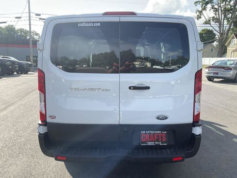 Used 2019 Ford Transit 250 130 Low Roof w/ Exterior Upgrade Package RWD image 4