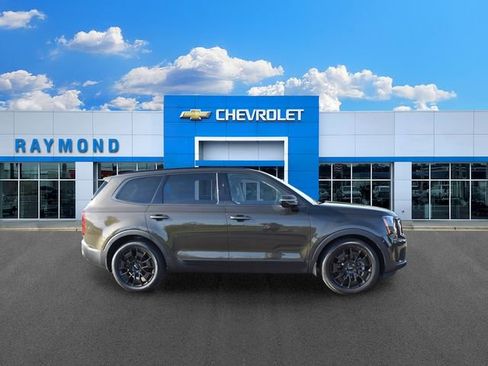 Certified 2022 Kia Telluride SX w/ SX Prestige Package AWD/4WD image 2