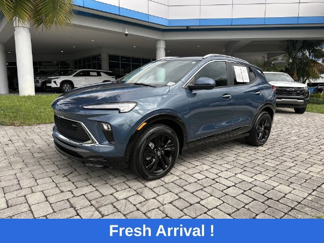 Used 2025 Buick Encore GX Sport Touring w/ Advanced Technology Package FWD image 21
