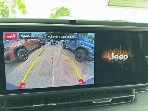 New 2026 Jeep Wrangler Unlimited Rubicon AWD/4WD image 14