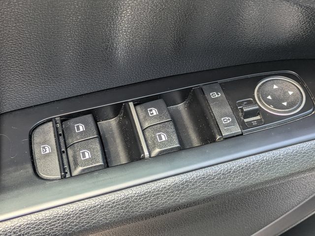 Used 2024 Kia Soul EX w/ Option Group 015 FWD image 22