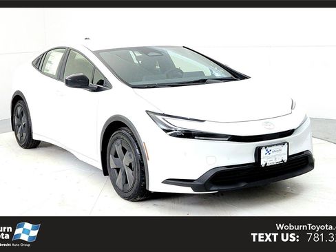New 2026 Toyota Prius LE image 1
