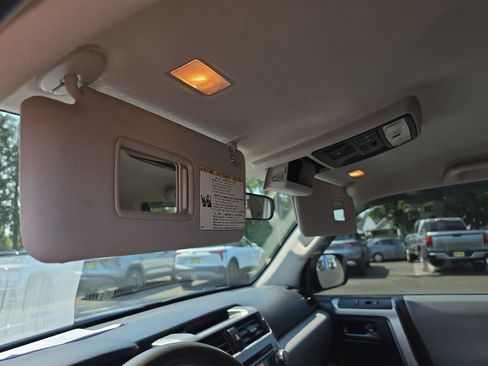 Used 2013 Toyota 4Runner SR5 AWD/4WD image 12